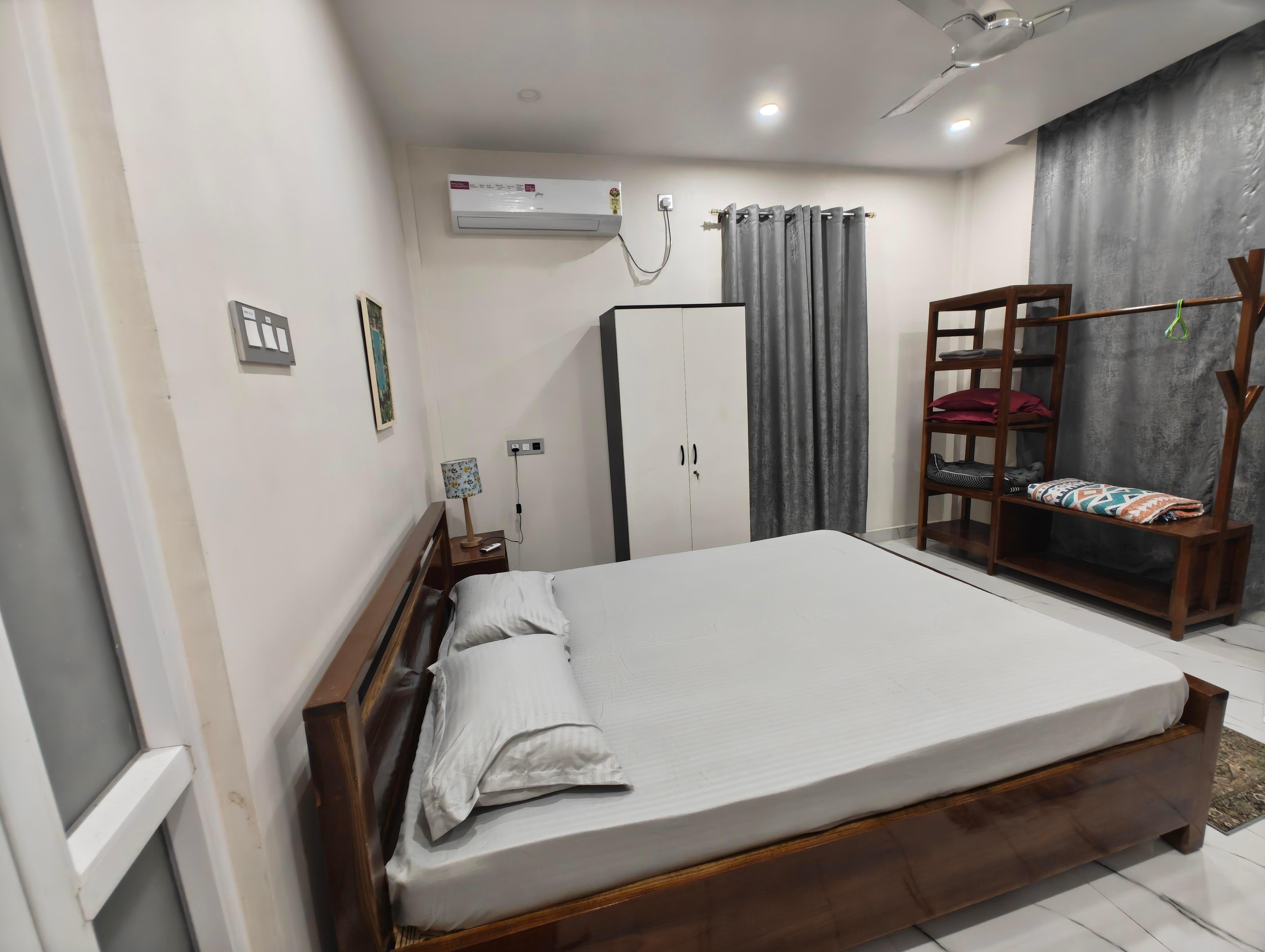 Aces Homestay - Tap to explore photos