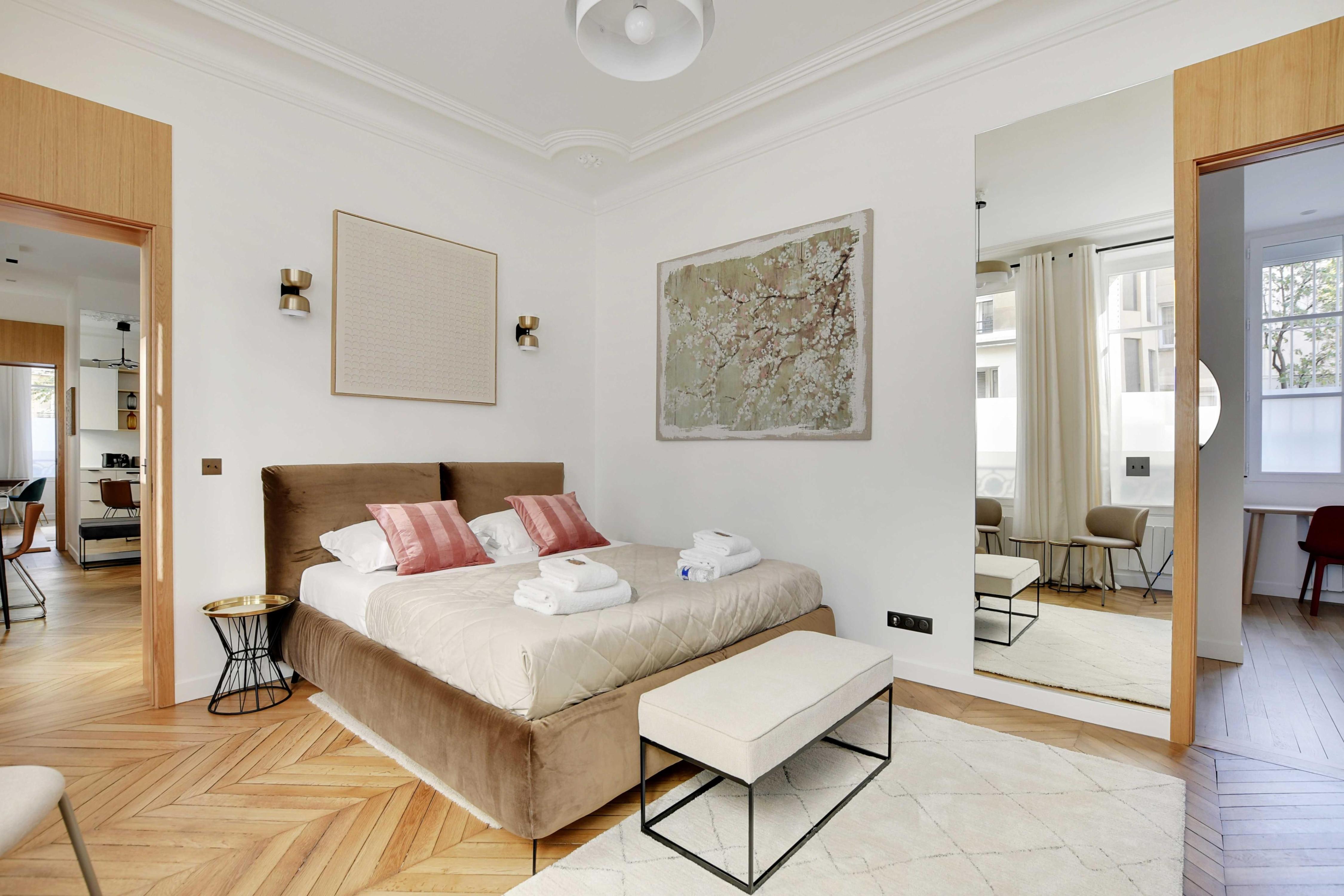 Welcoming apartment - 3BR/6P - Passy/Tour Eiffel - Tap to explore photos