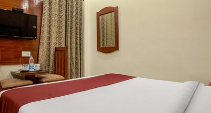 Hotel RK Residency Opposite ISBT Sector 43 Chandigarh Room Type - Deluxe Room Hotel RK Residency Opposite ISBT Sector 43 Chandigarh Room Type - Deluxe Room