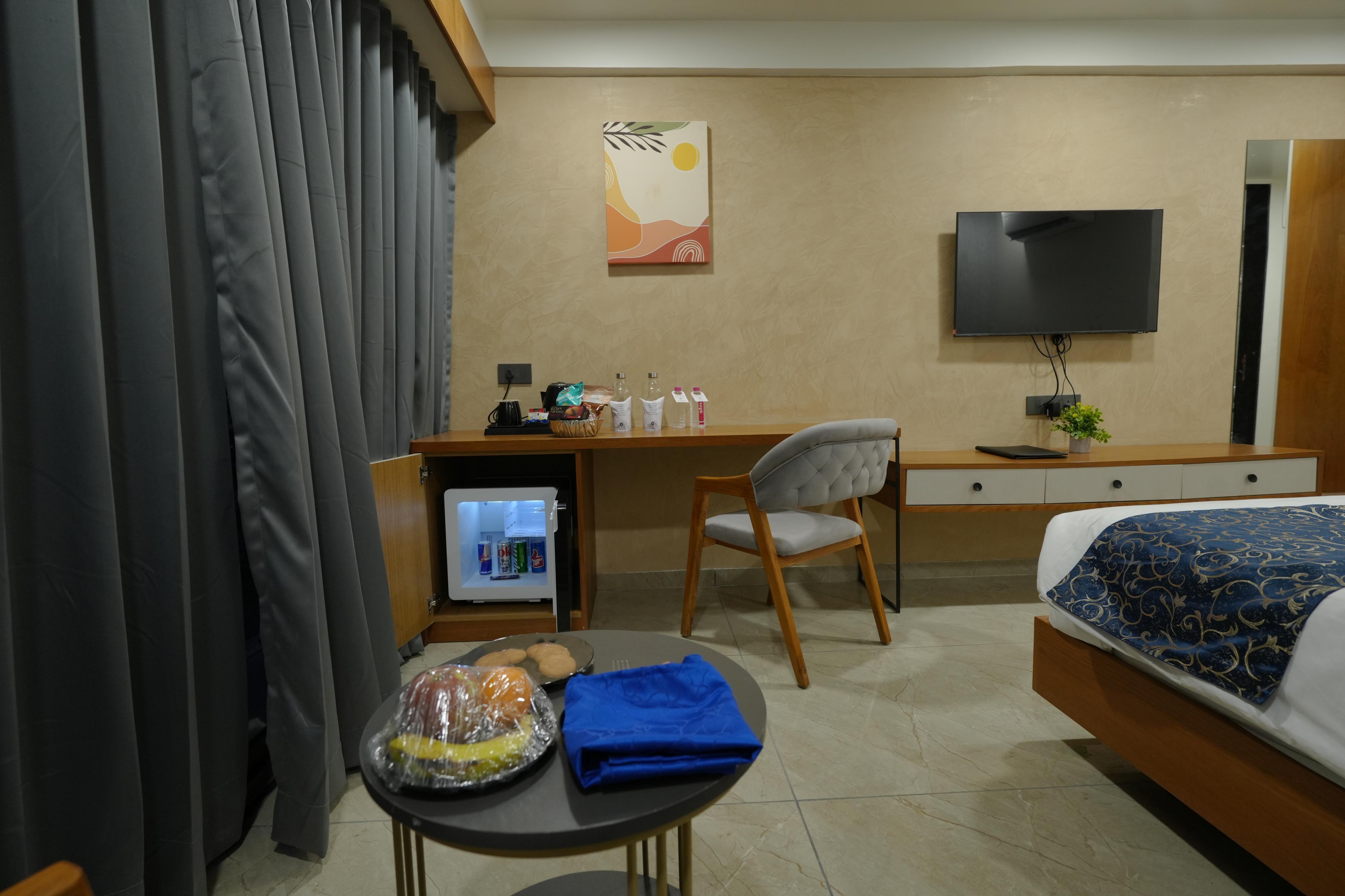 The Blues Hotel, GIDC Room Type - Deluxe Room