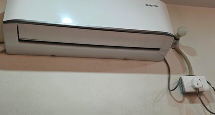 Kashvi Homestay Room Type - 1 A/C Bedroom