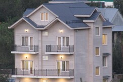 Silver Oak (Home Stay)