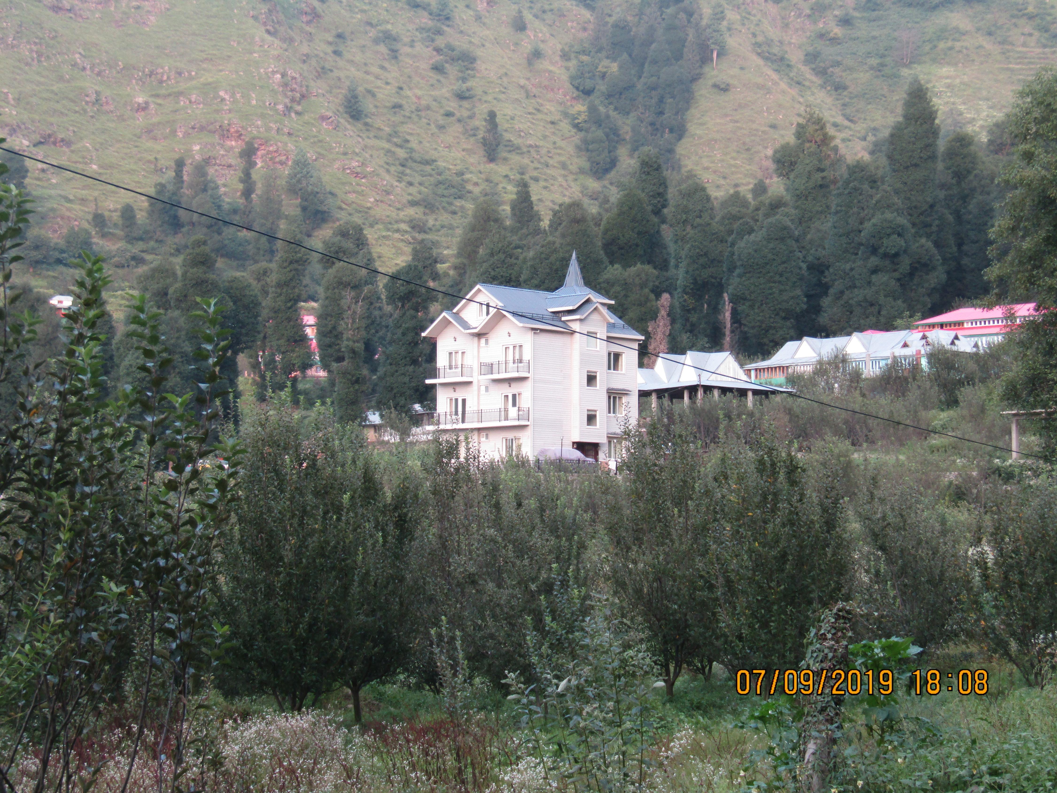 Silver Oak (Home Stay)