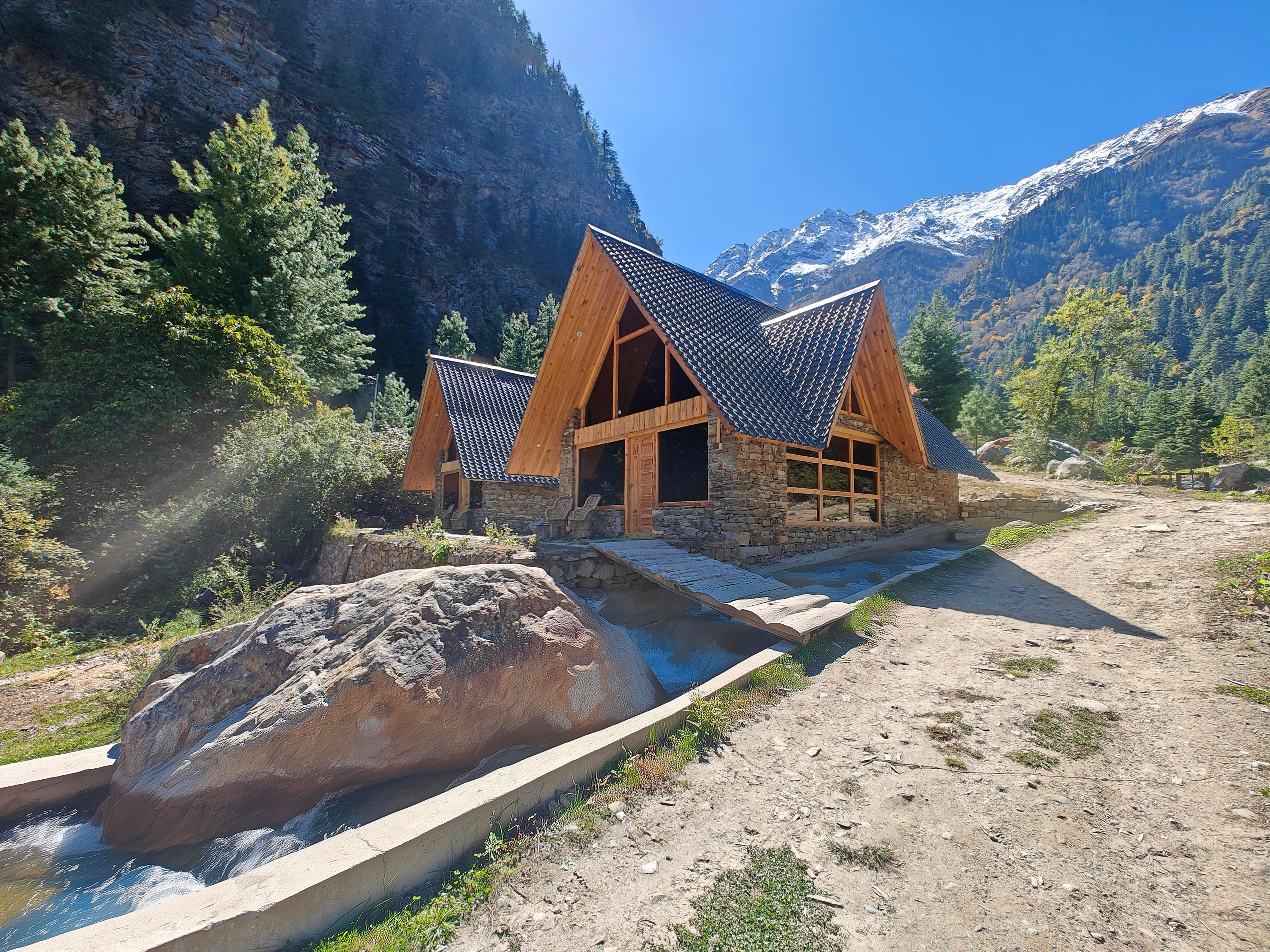 SHEPHERD LORE CAMPING/GLAMPING & RESORT Room Type - Luxury Chalet with Woodstove