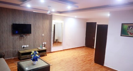 Shanti Seva Dham - Vrindavan Room Type - Vrindavan Suite Room