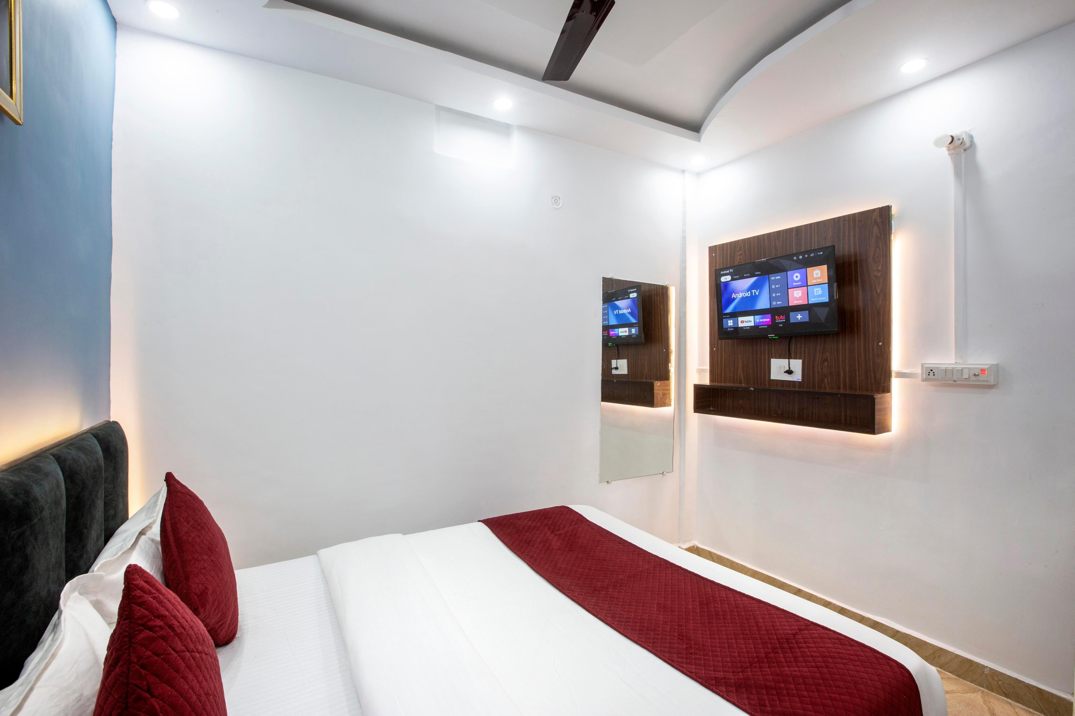 Shree Radha Rani Room Type - Deluxe A.C Room  (1 BED 2 ADULTS)