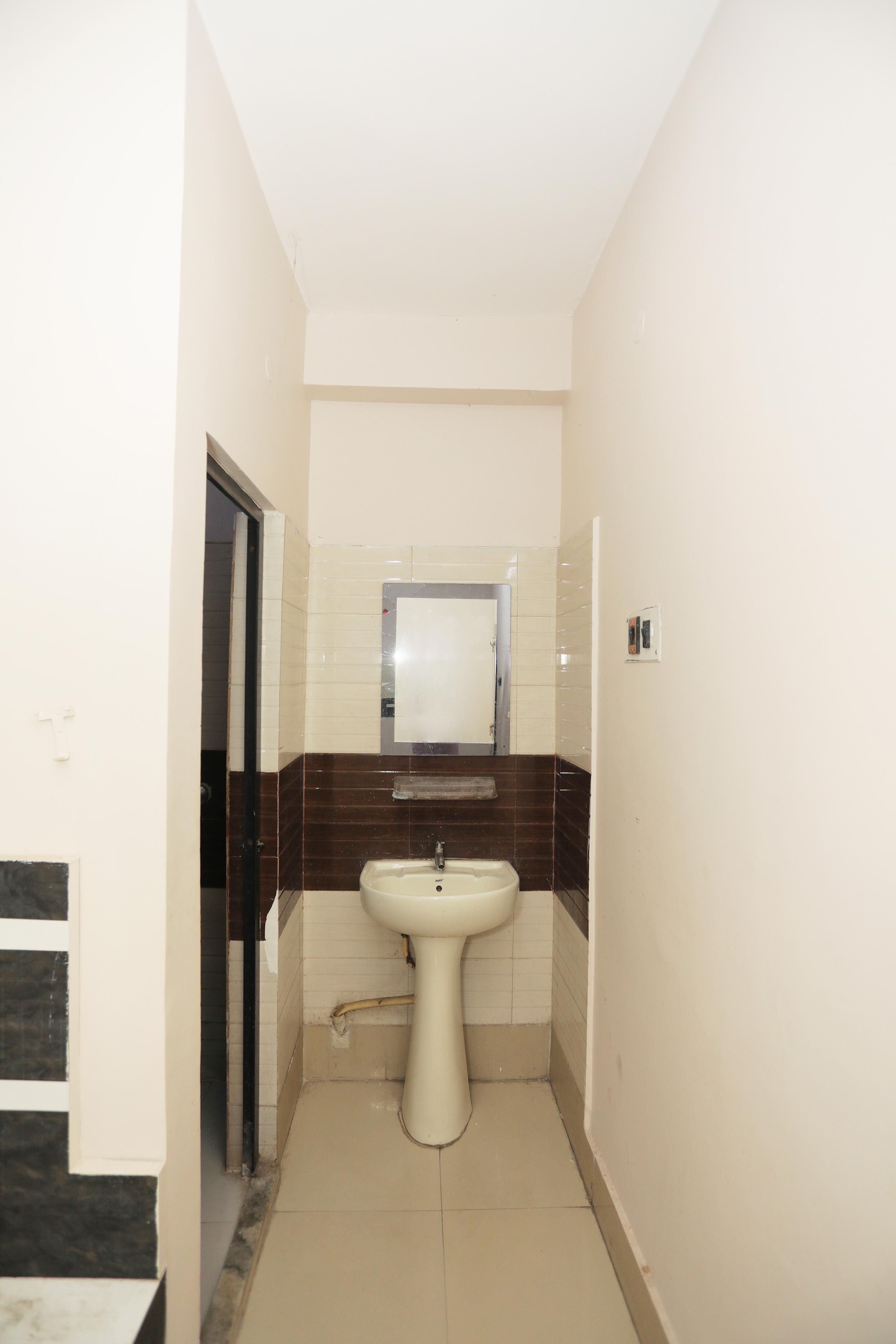 Deep Guest House Khidirpur - Tap to explore photos