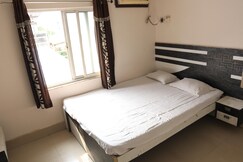 Deep Guest House Khidirpur