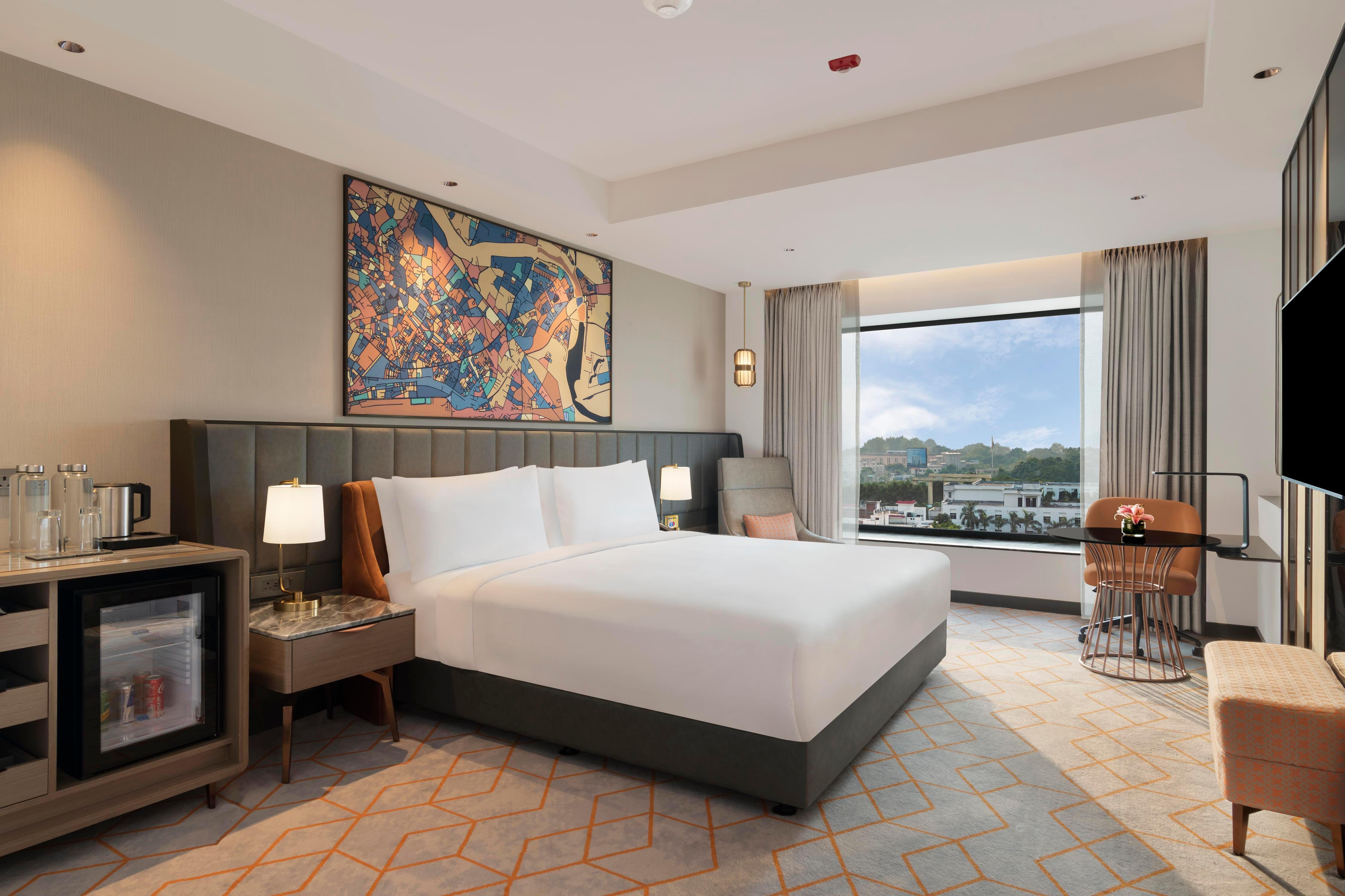 Crowne Plaza Lucknow an IHG Hotel Room Type - 1 King Premium Accessible