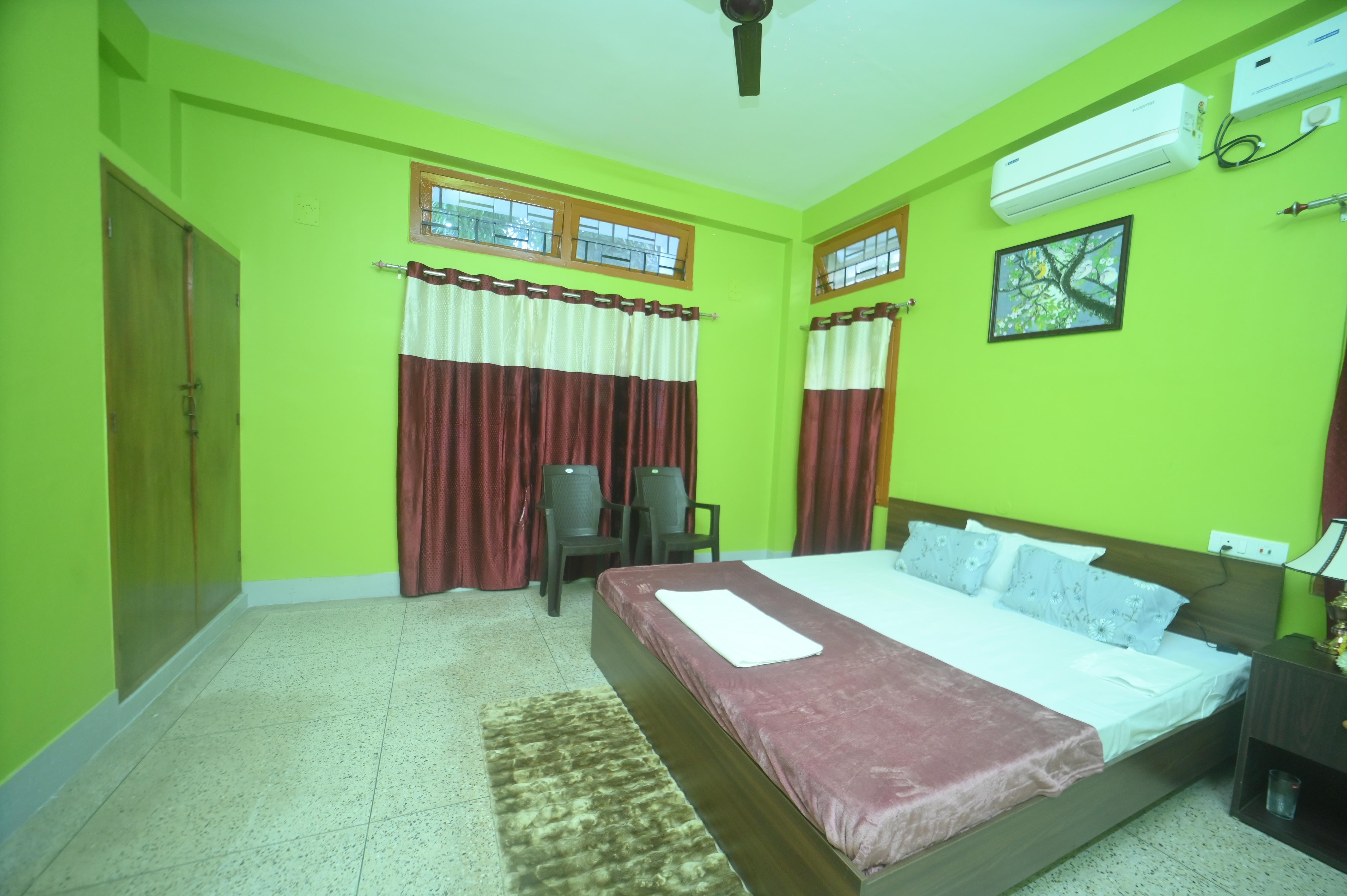 SANAM HOMESTAY - Tap to explore photos