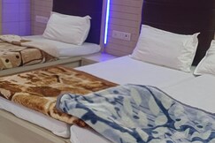 Hotel Suhana
