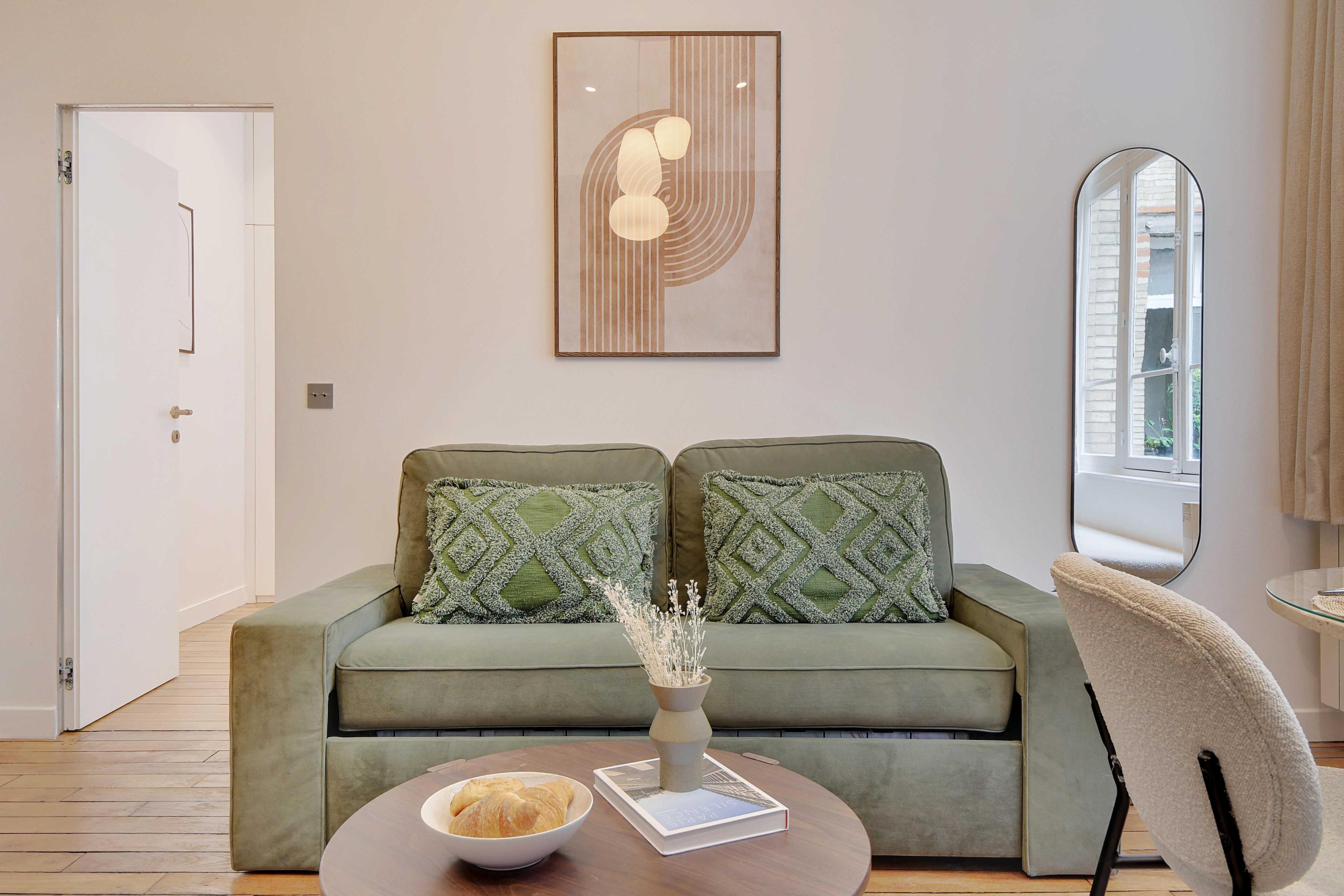 Chic apartment - 1BR/4P - Republique - Tap to explore photos