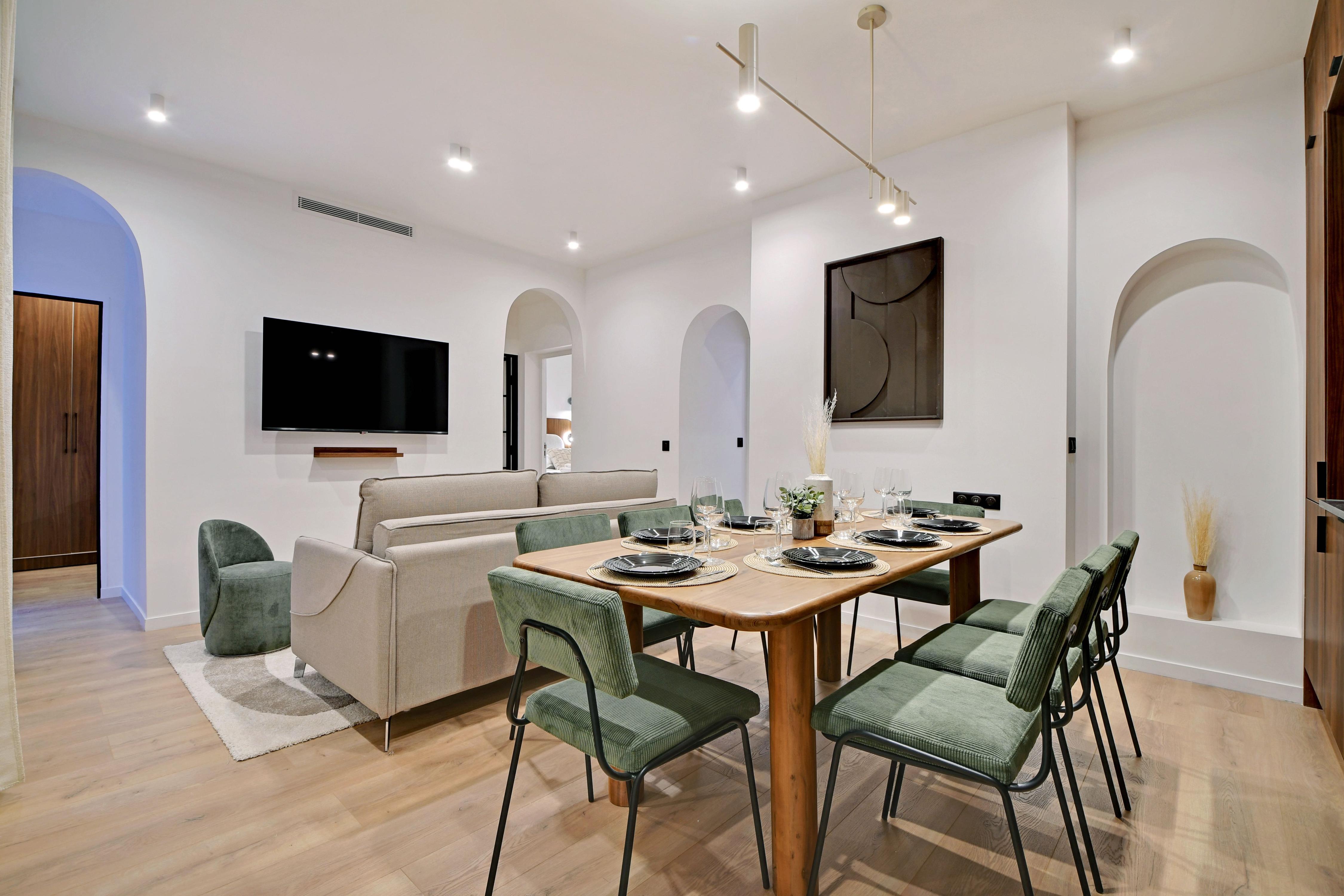 Spacious Apartment - 3Bdr/6P - Pigalle