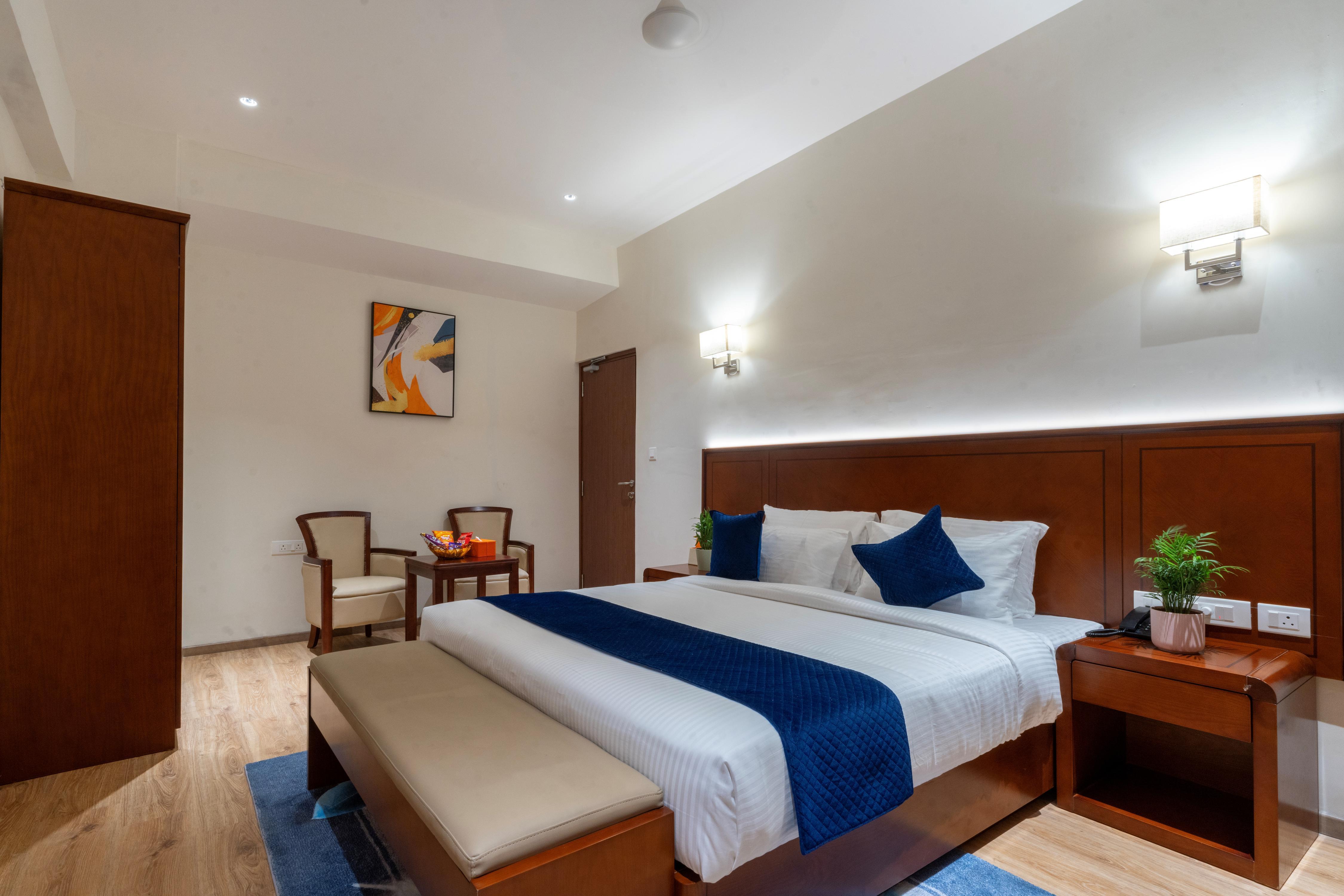 The Orange Hotel Gachibowli Room Type - Junior Suite Room
