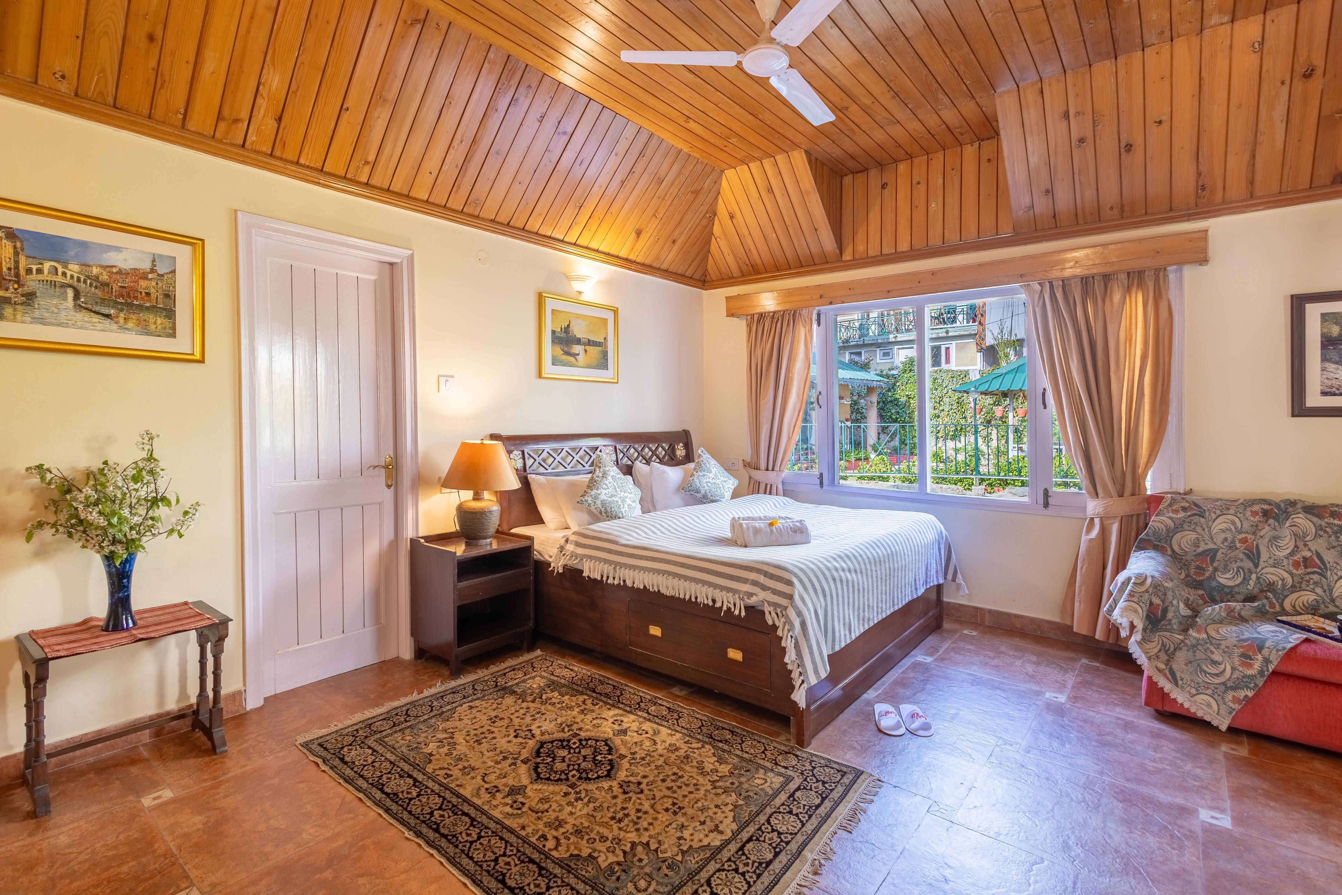 Hostie Romarica 3BHK Mounain Villa, Shimla - Tap to explore photos