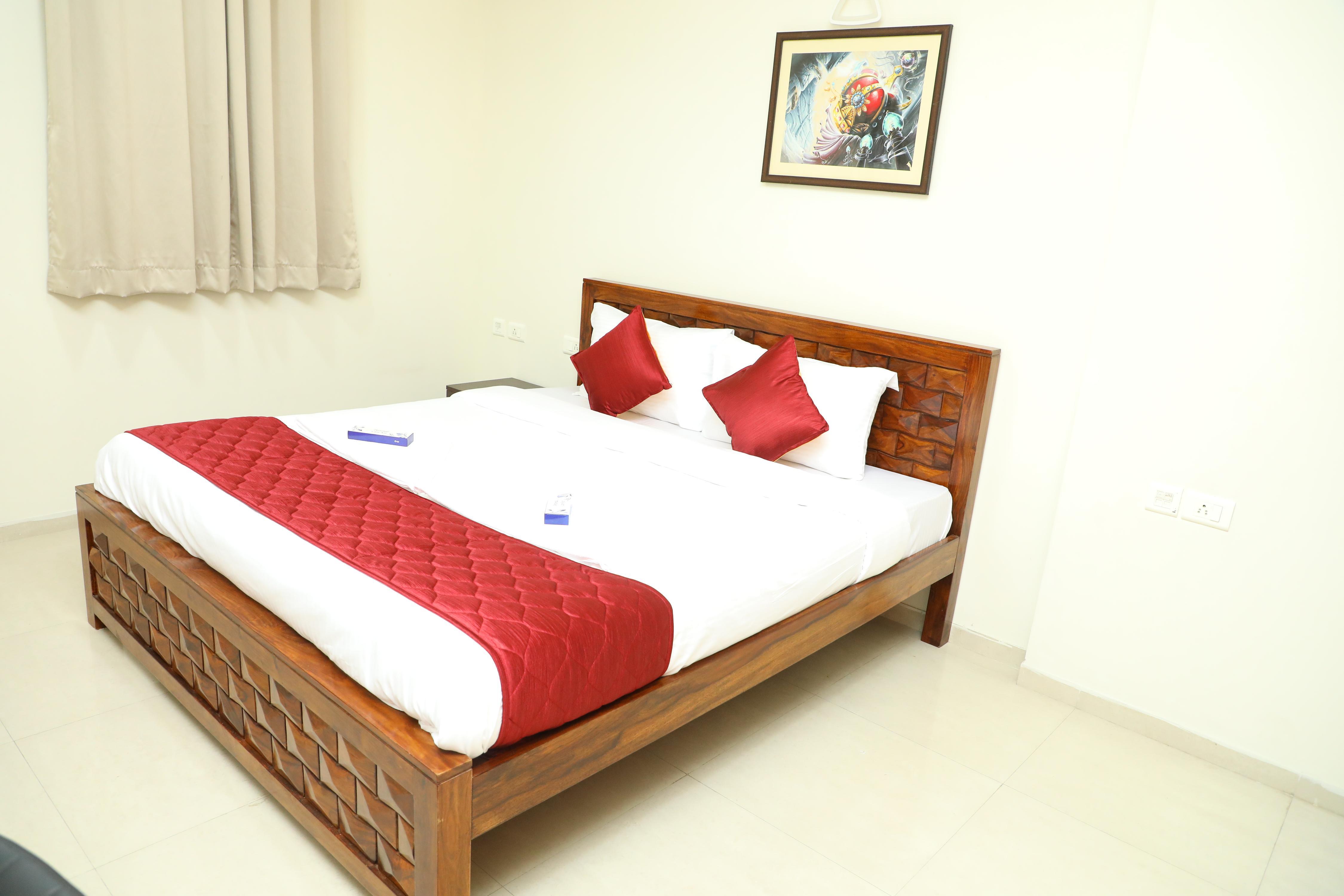 Shastik Residency Room Type - Standard King Room