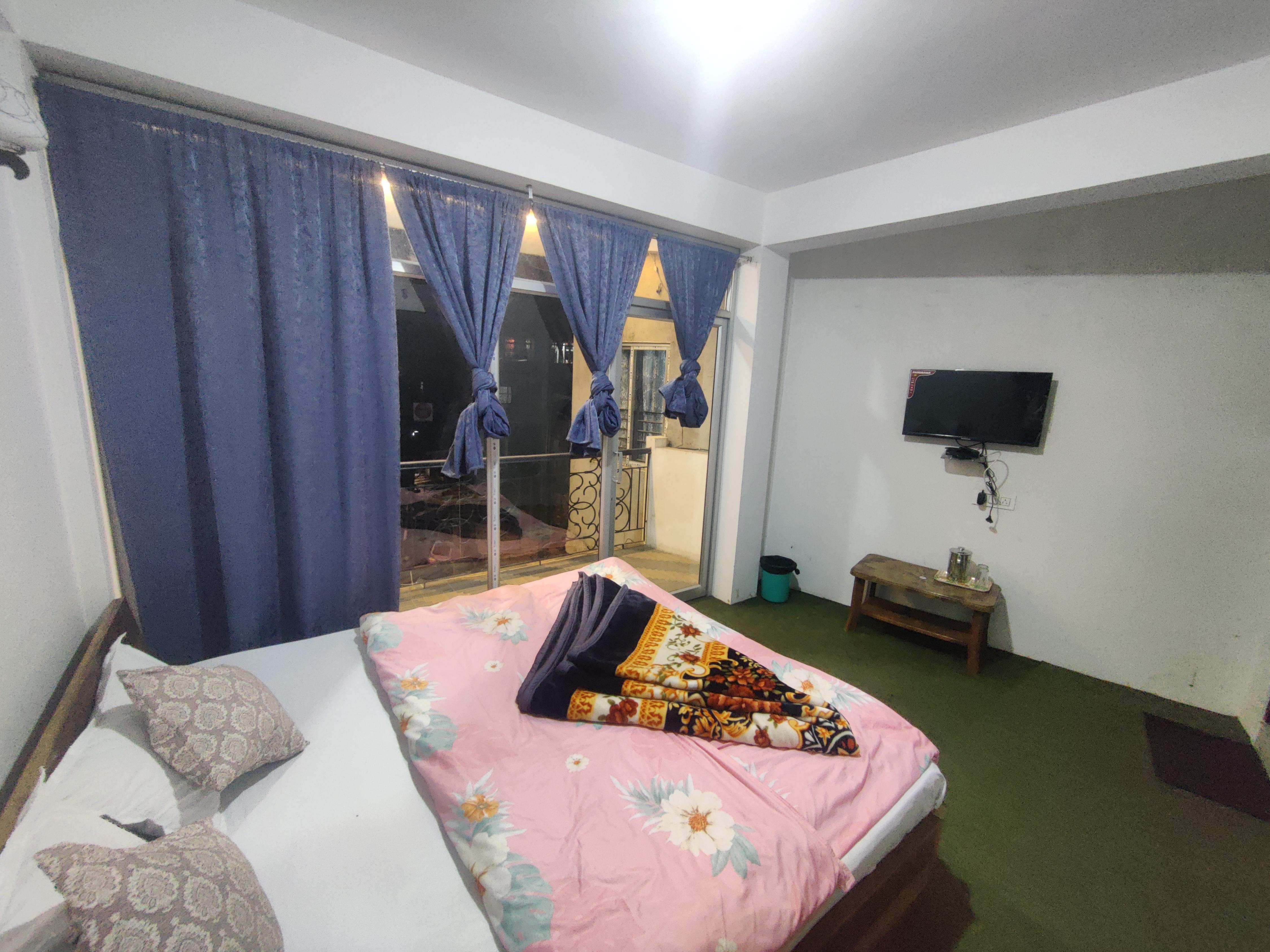 Jhambala Homestay Room Type - Bedroom 101