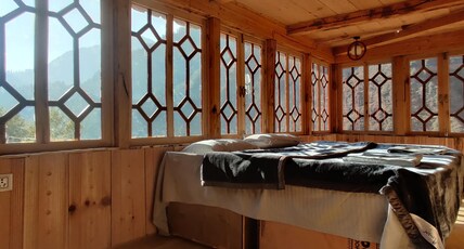 Trimurti Ochrard and Cafe Room Type - Bedroom 1