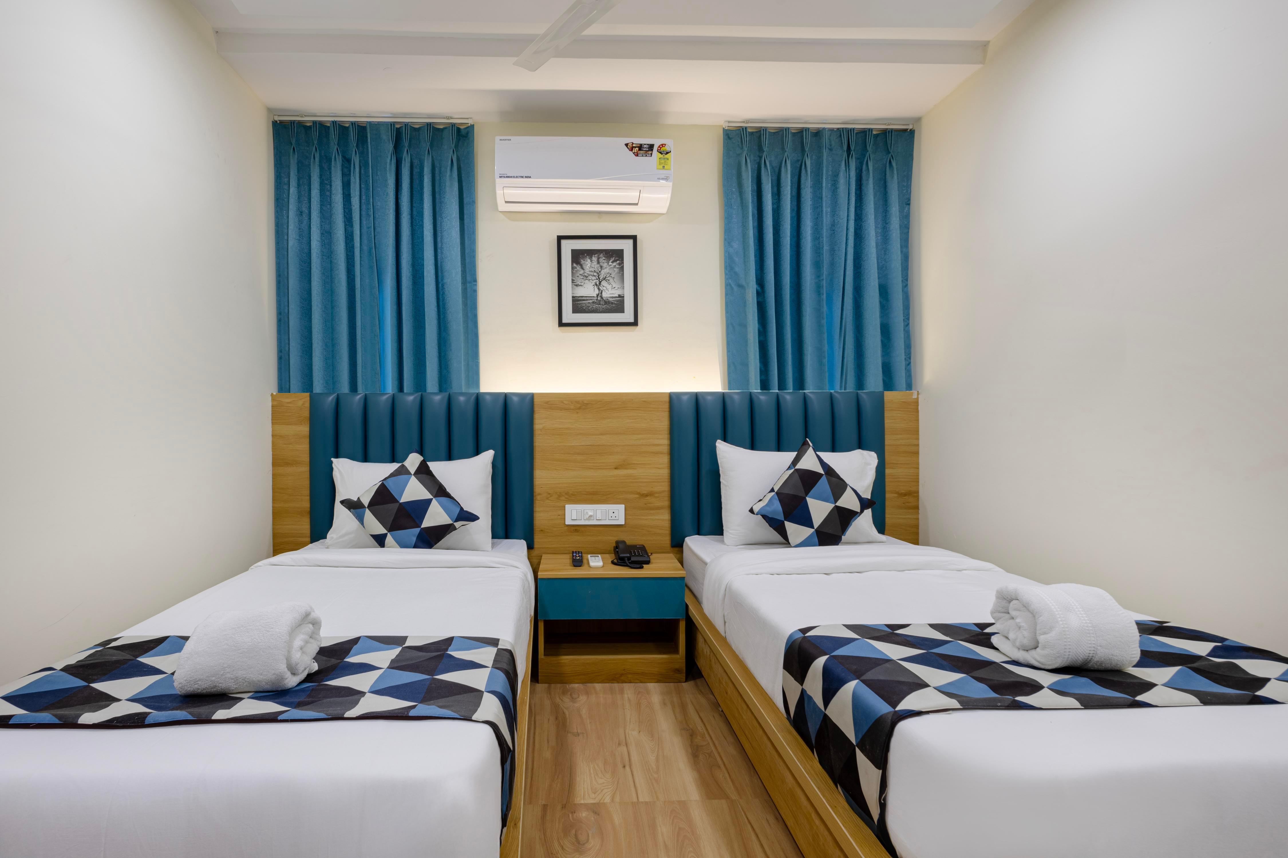 White ridge premium hotel hitech city - Tap to explore photos