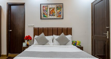 Mannat Green Hotel near Naraina Metro Station Room Type - Deluxe AC Room with Free WiFi