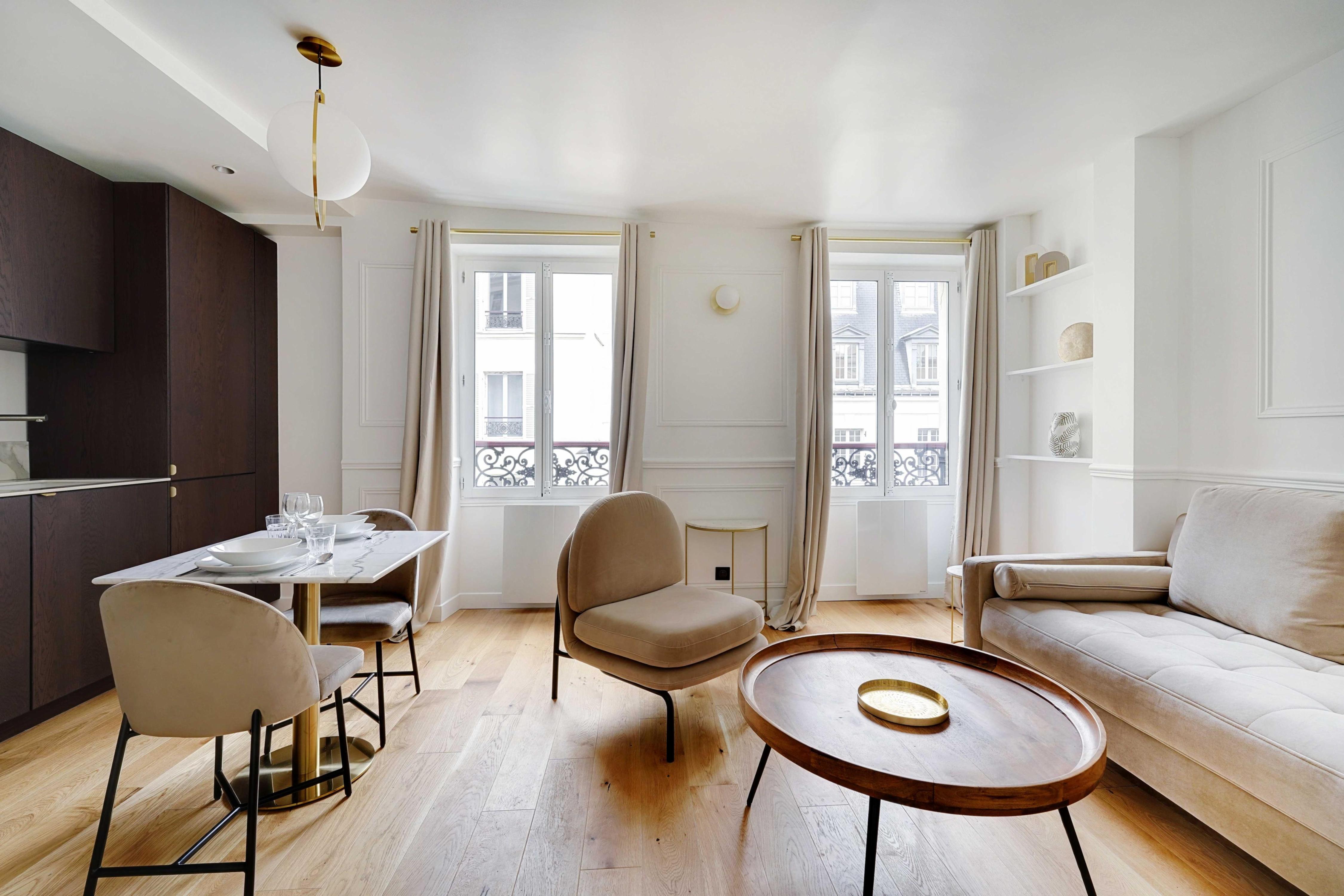 Cosy apartment - 1BR/2P - Gros-Caillou/Invalides - Tap to explore photos
