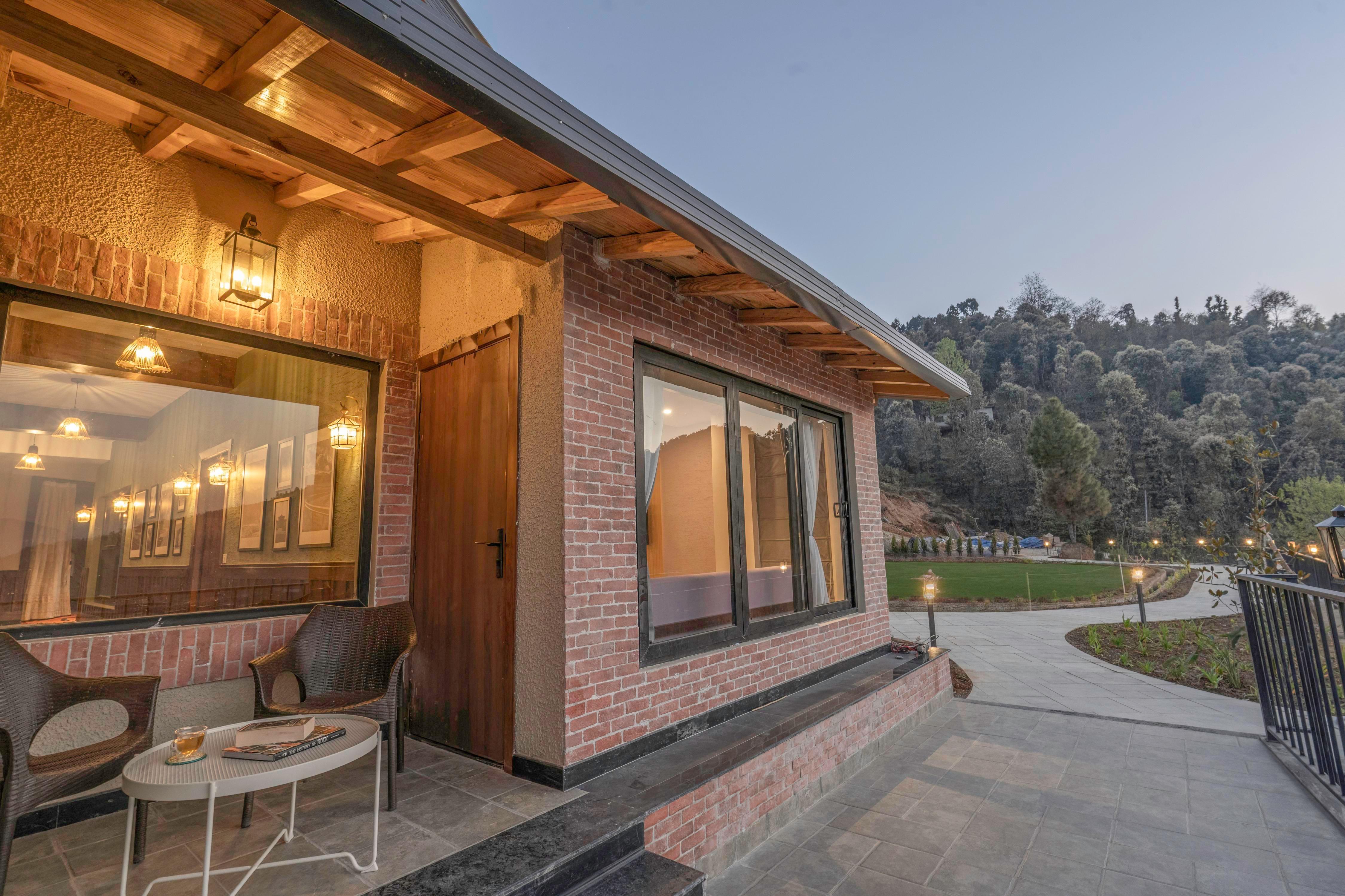 The Chamomile Estate Room Type - Amarnath Room