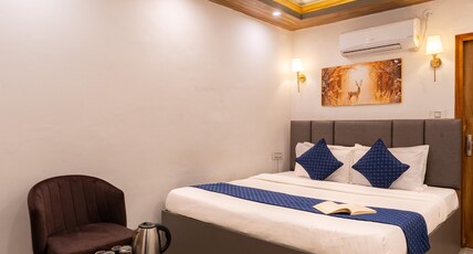 ZoukStayz Room Type - Standard Room