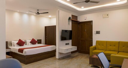 Elysium Suites Room Type - Comfort Balcony Suite with Kitchenette