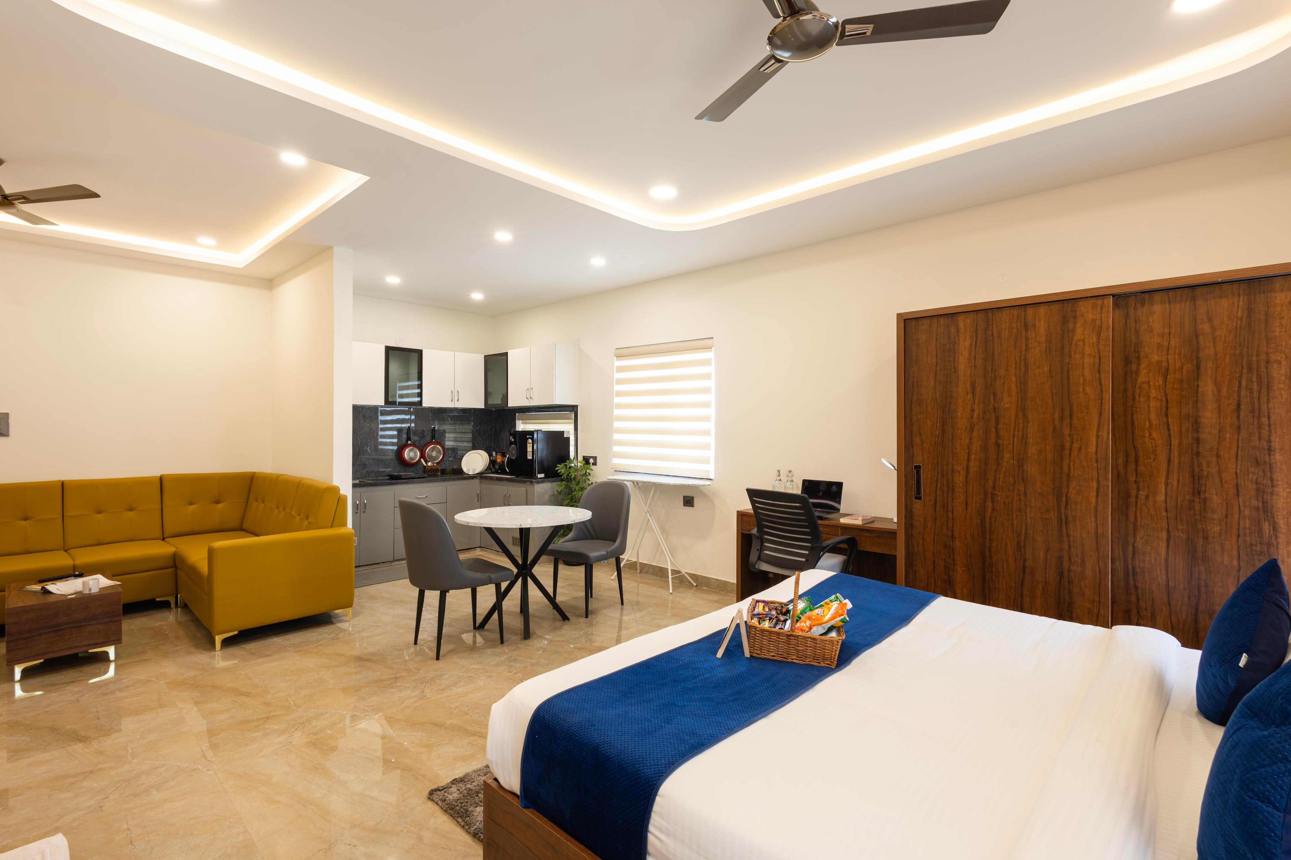 Elysium Suites - Tap to explore photos