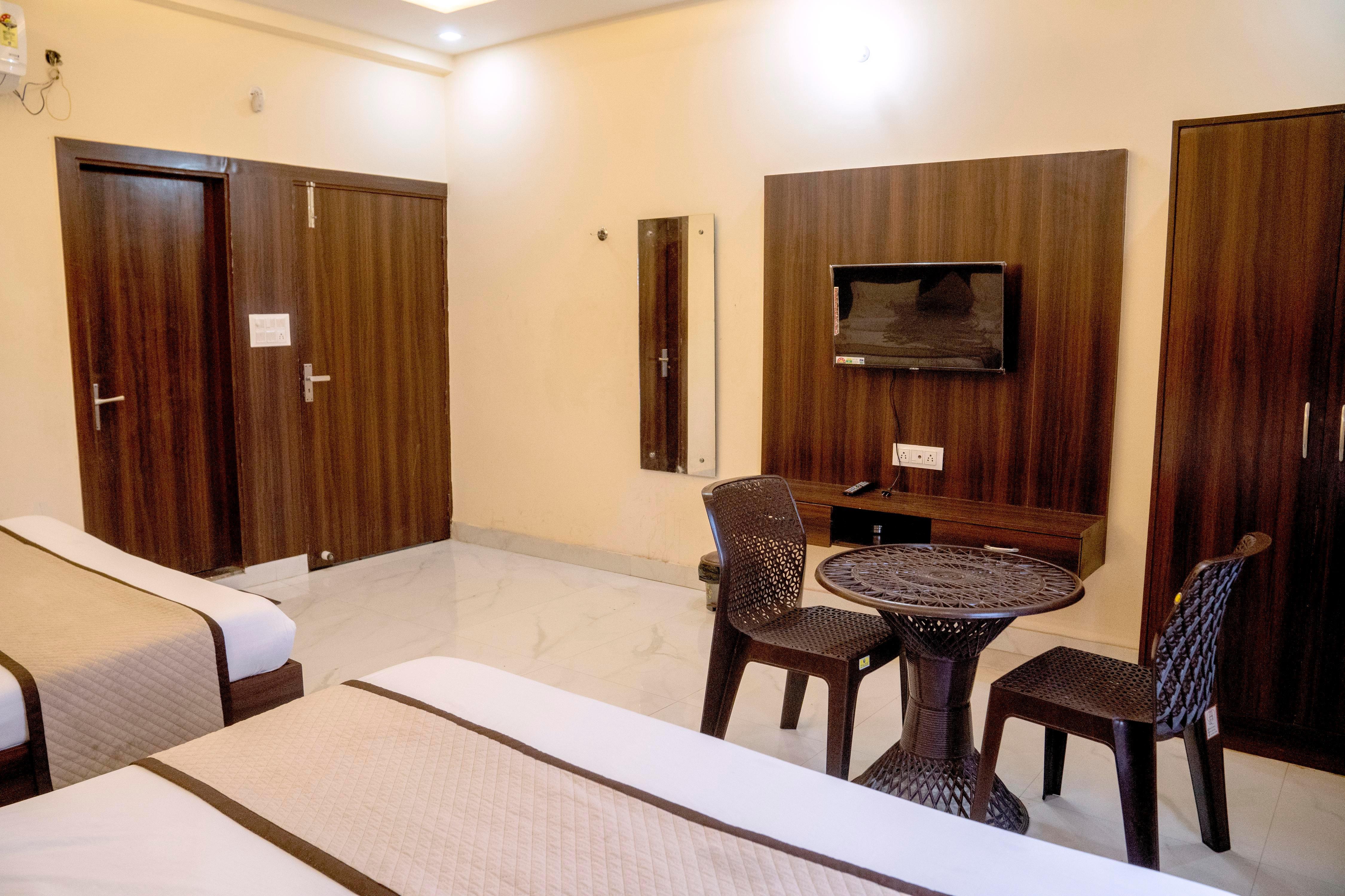 SHIVAY PALACE HOTEL - Tap to explore photos