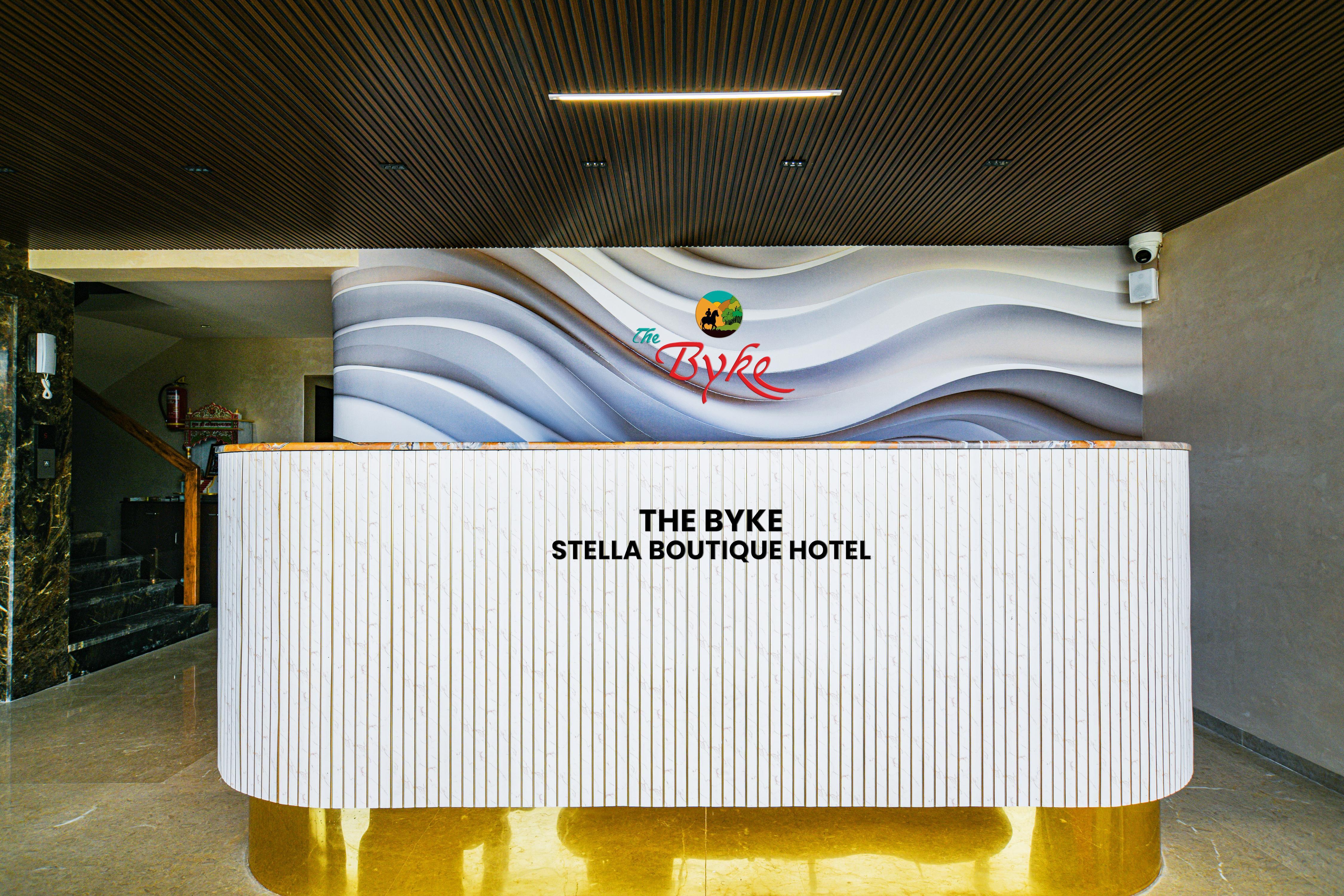 The Byke Stella Boutique Hotel - Near Kokilaben Dhirubhai Ambani Hospital.