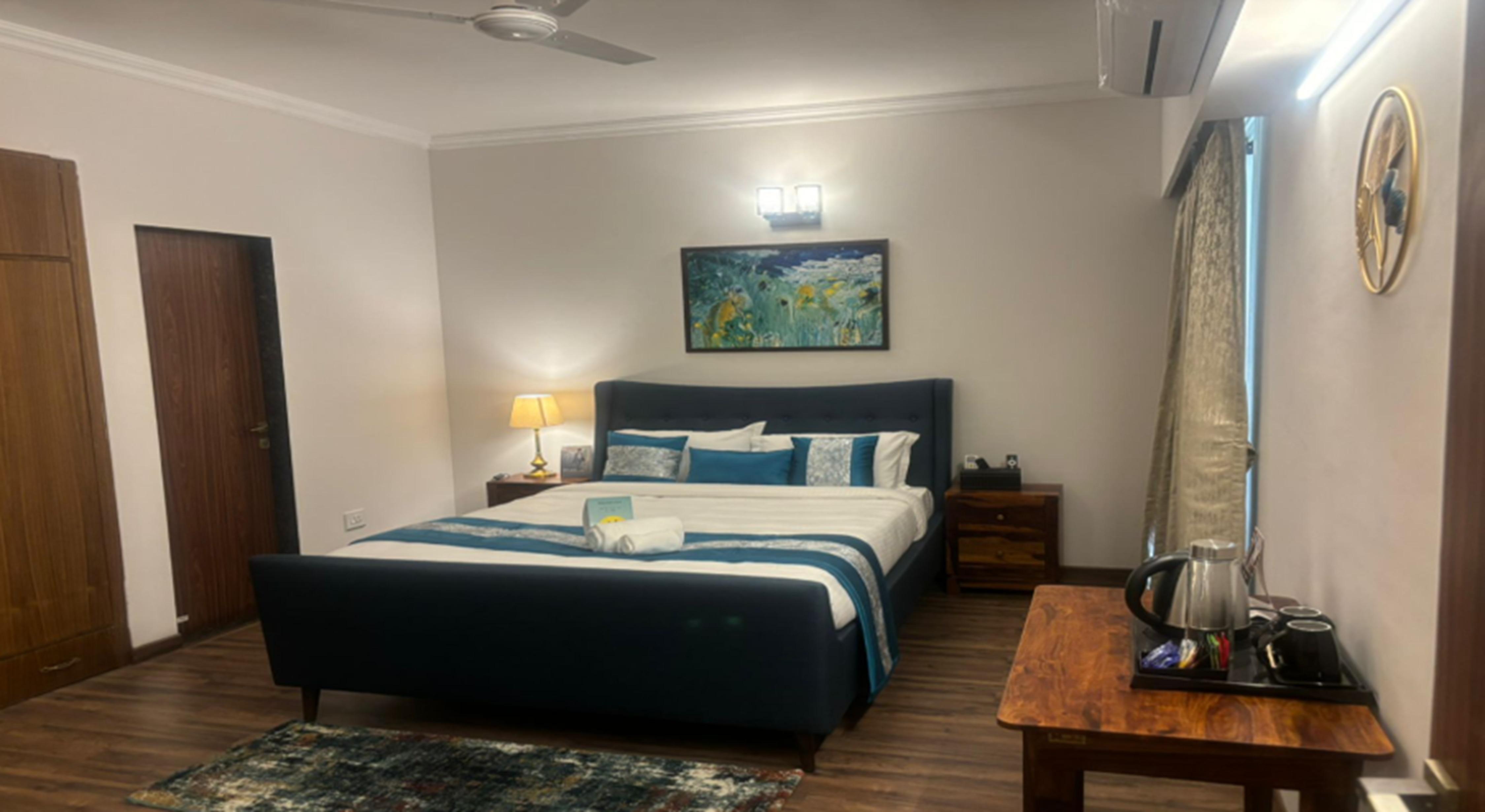 Secure Meter Guest House Bhopal - Tap to explore photos