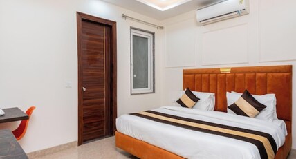 Comfort N Stay INN Suites Room Type - The Executive Suite