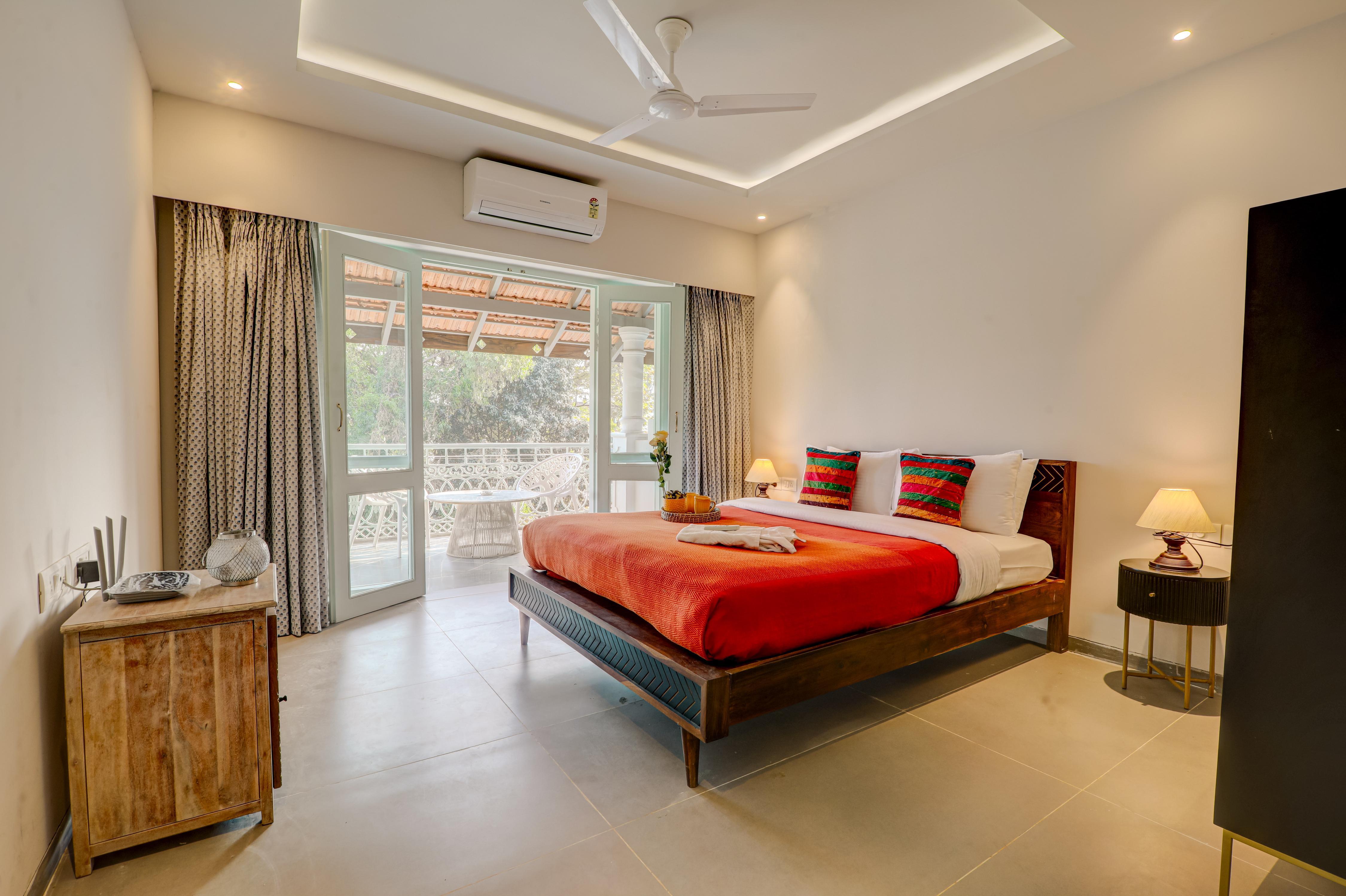 AquaSoul - Luxury 2BHK Pool Villa, Near Beach