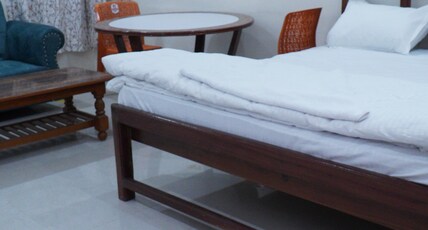 Hotel Vedic Alaknanda Room Type - Premium Family Terrace Room