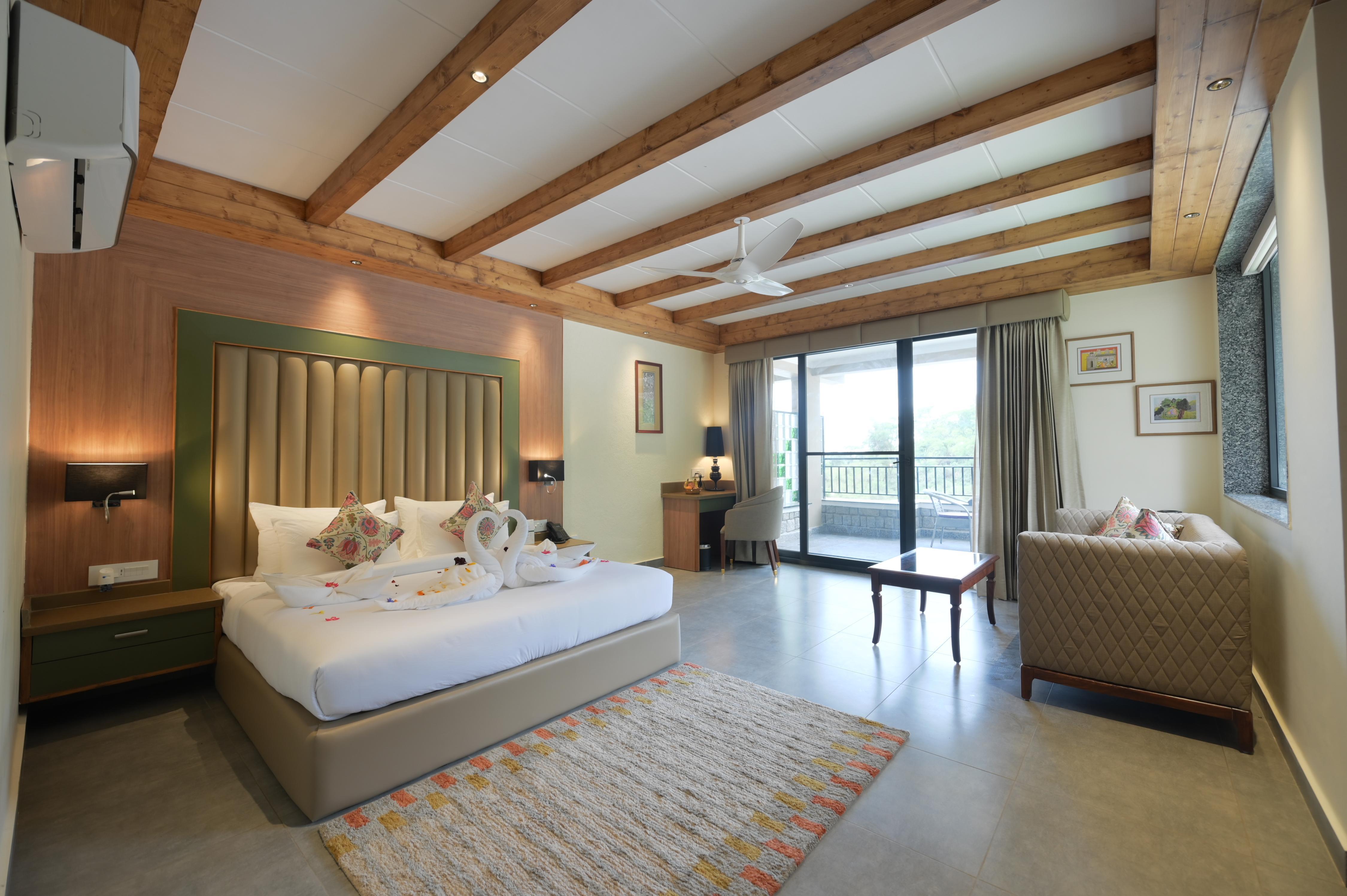 Hotel Himani Hill View Retreat, Palampur Room Type - JAL - Family Suite With River View
