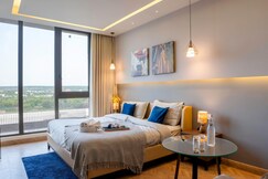 Chic Urban Studio Apartment