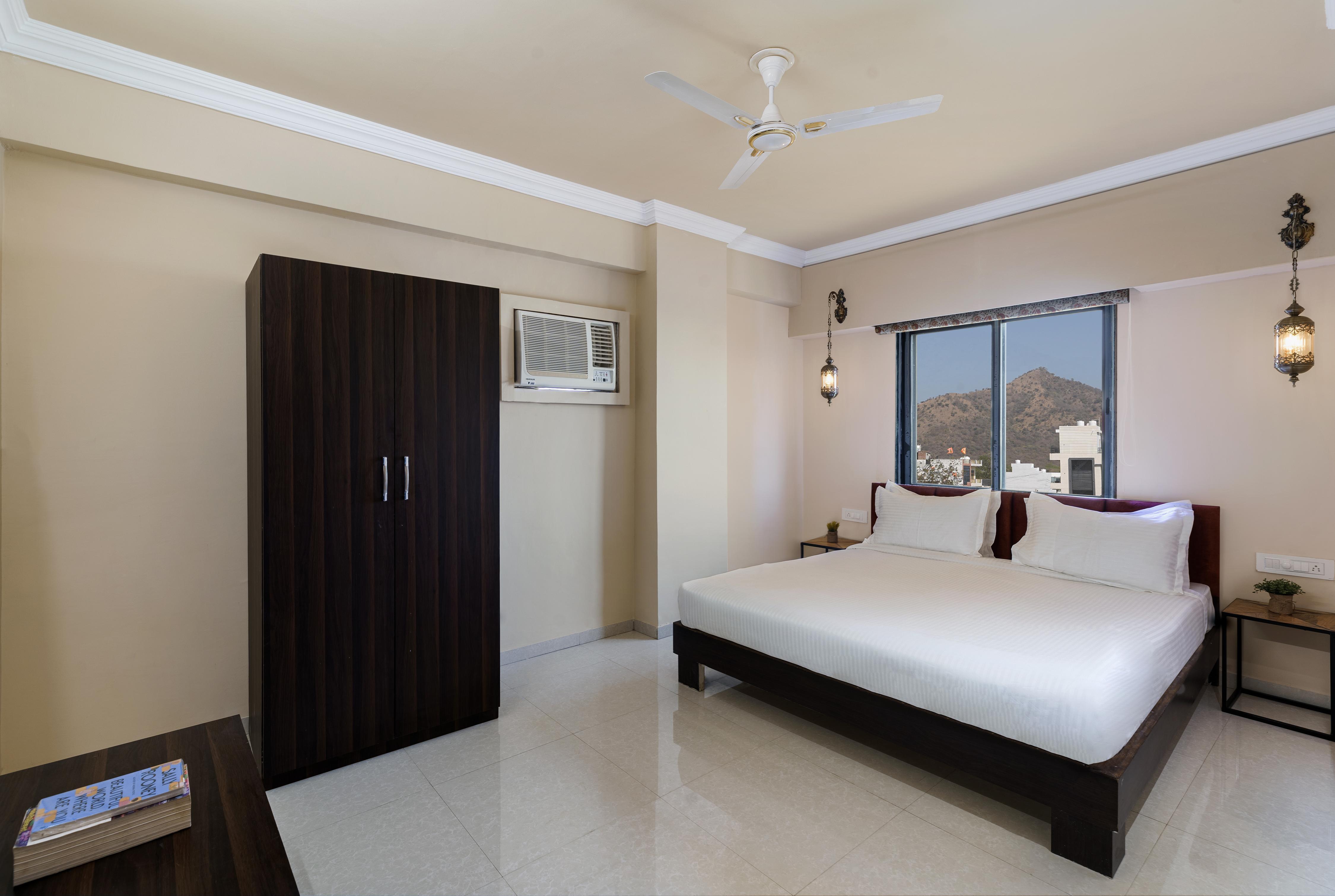 Lazy Daze By UCH |3 BHK Apartment - Tap to explore photos