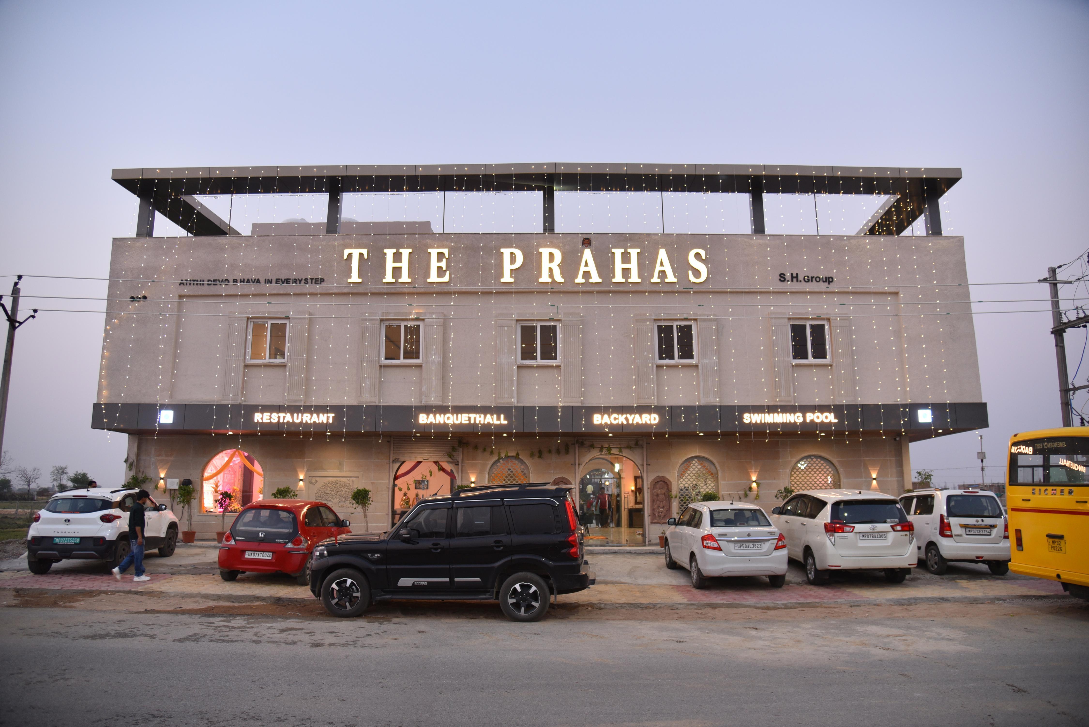 The Prahas Restaurant & Garden