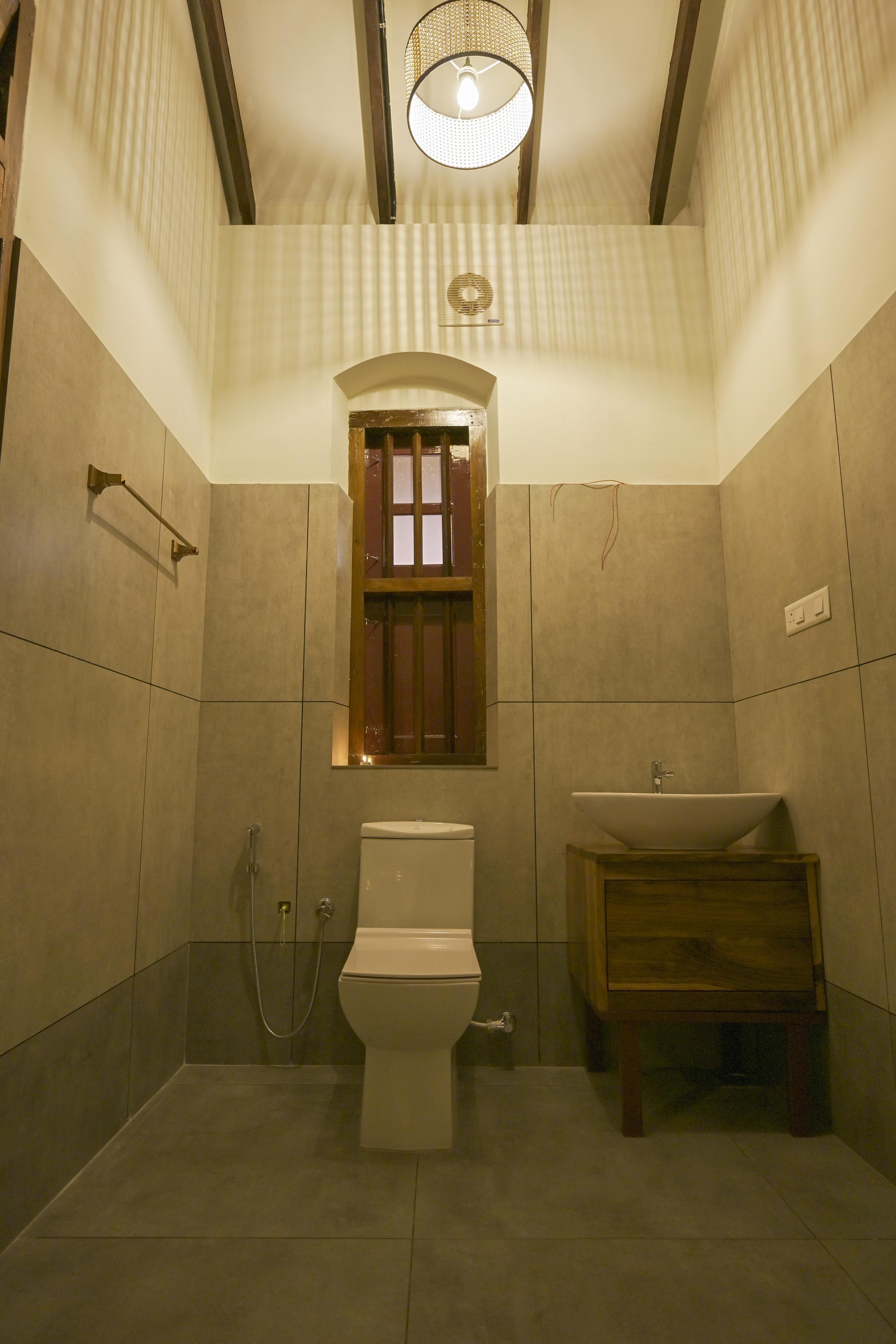 Kowdi House heritage homestay - Tap to explore photos