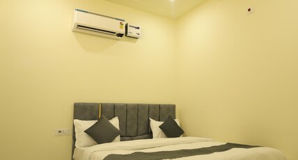 Hotel City Nest, Karnal Room Type - DELUXE ROOM Hotel City Nest, Karnal Room Type - DELUXE ROOM
