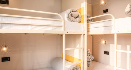 Shalom Backpackers Shimla Room Type - Bed in 6 Bed Mixed Dormitory Room Ensuite Washroom