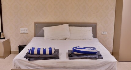 THARANG RESORTS Room Type - LAKE VIEW PREMIUM