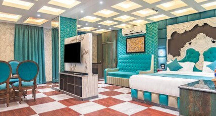 Hotel Shady Oaks Room Type - Shady Oaks Suite Room
