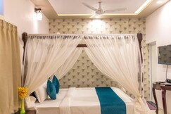 Lake N Hill View By GRB