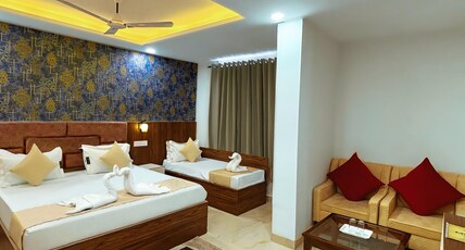 Hotel Akash Residency Room Type - Family Suite (1 double bed and 1 single bed) Hotel Akash Residency Room Type - Family Suite (1 double bed and 1 single bed)