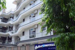 Radiant Blu Hotel - Anthurium & Sector 70