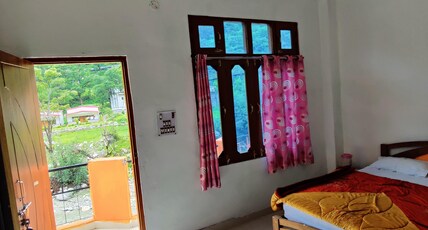 Yamdagni rishi hotel Room Type - hill view double bed