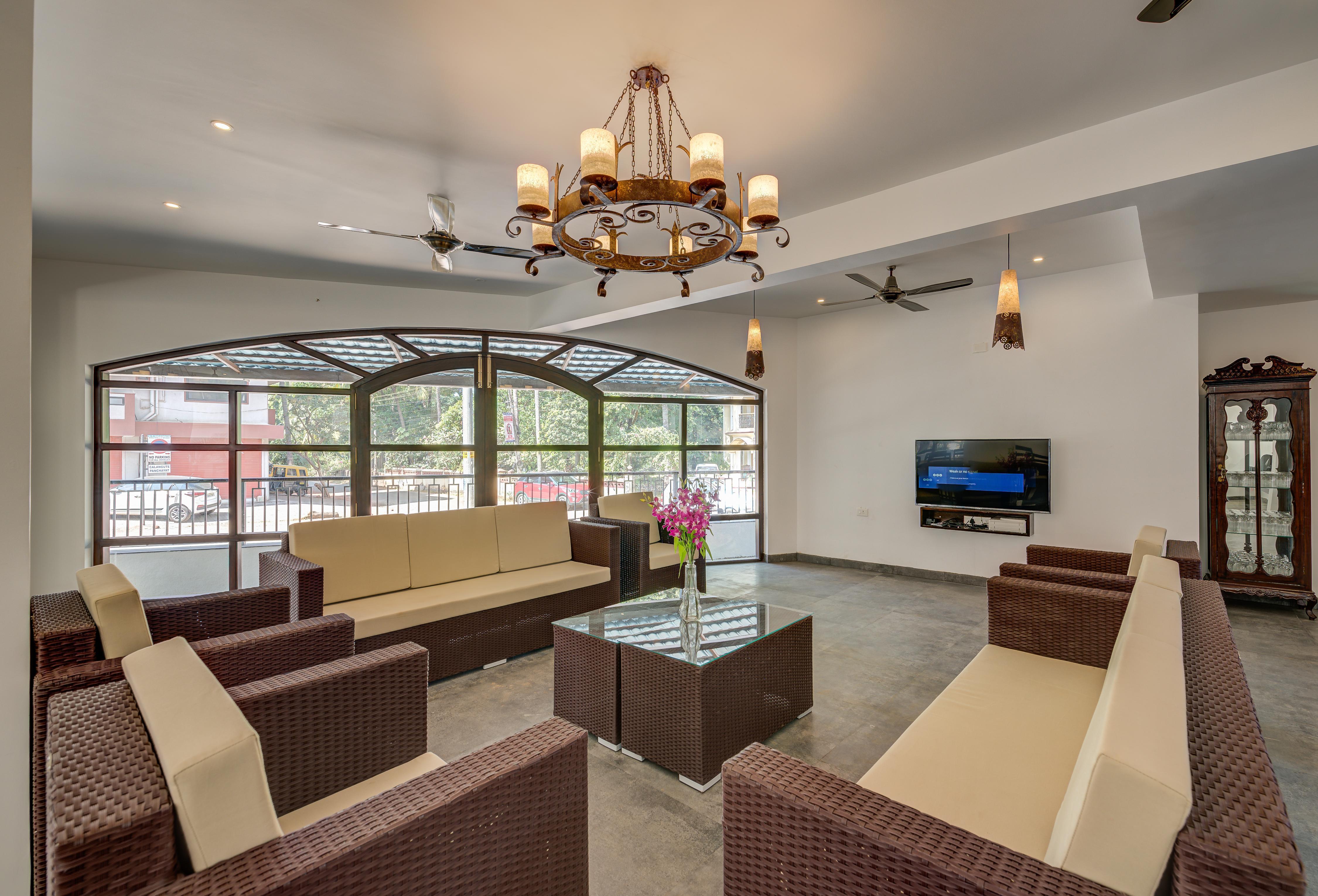 10BHK Celebration Villa | Pool, Jacuzzi, Games & DJ Room - Tap to explore photos