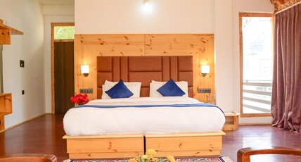 Paro Residency | 2 minutes from Leh Market Room Type - Premium Room